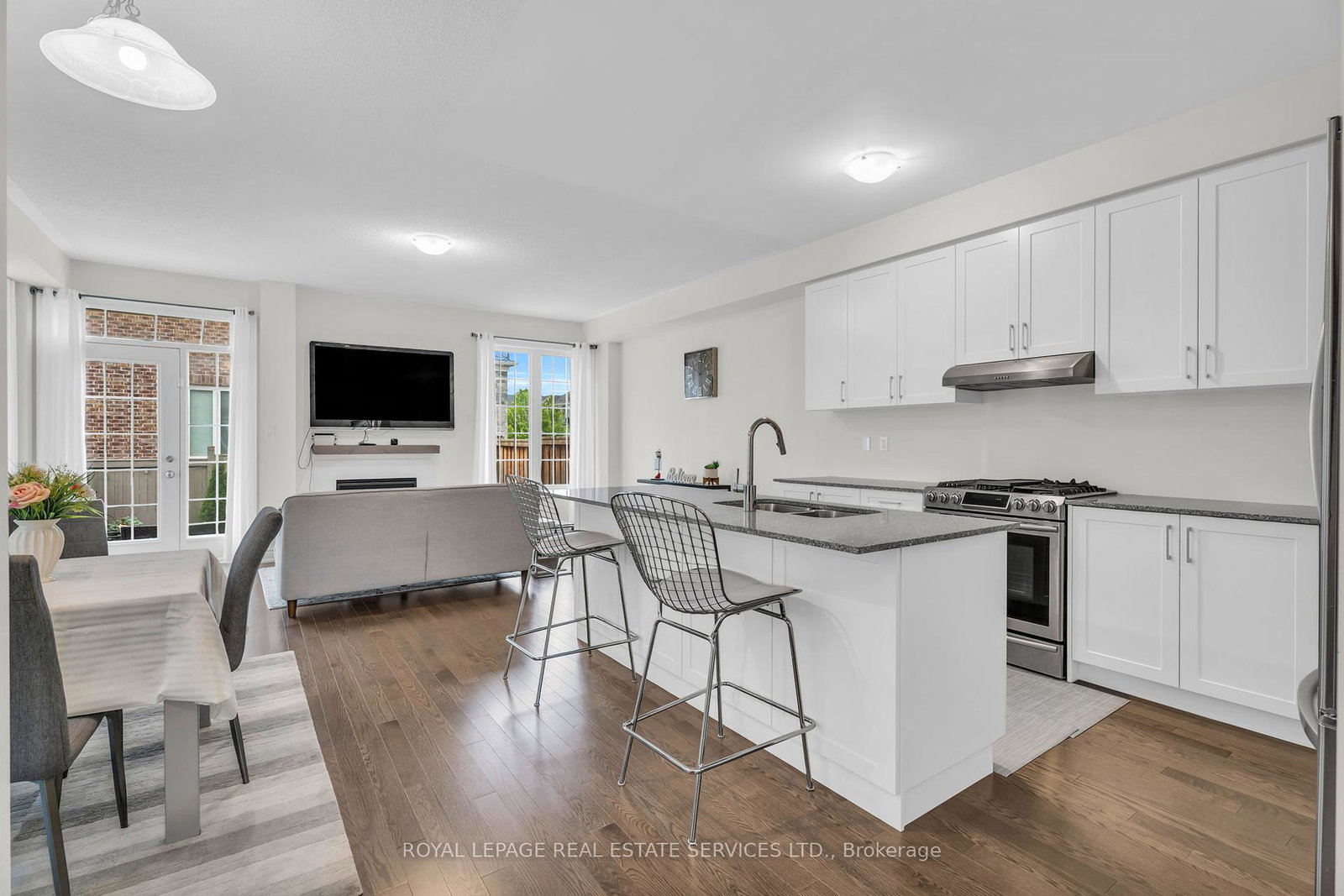 4-hammerslea-court-brampton-ontario-w12209081