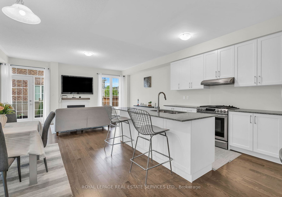 4-hammerslea-court-brampton-ontario-w12209081