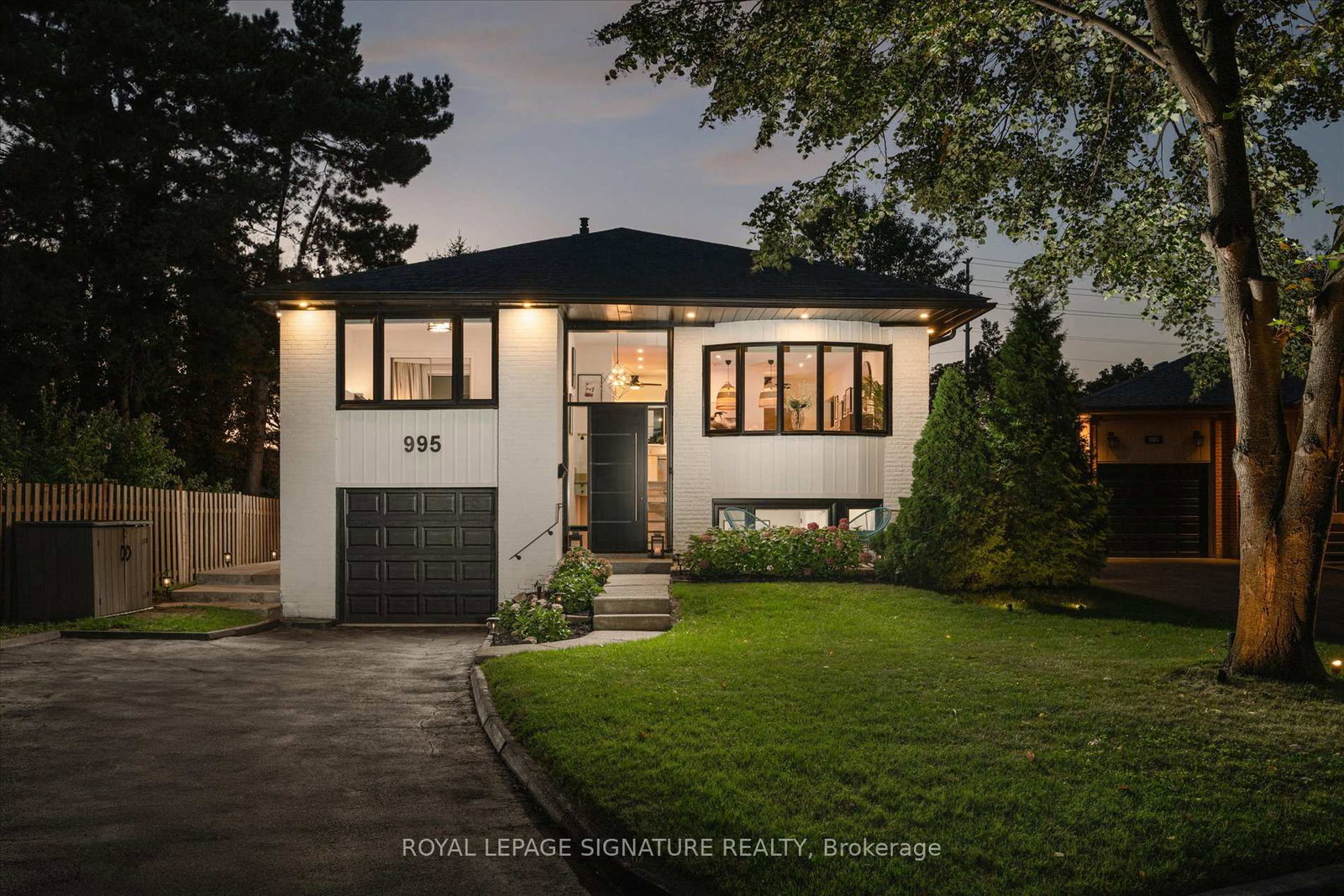 995-dormer-street-mississauga-ontario-w12209353