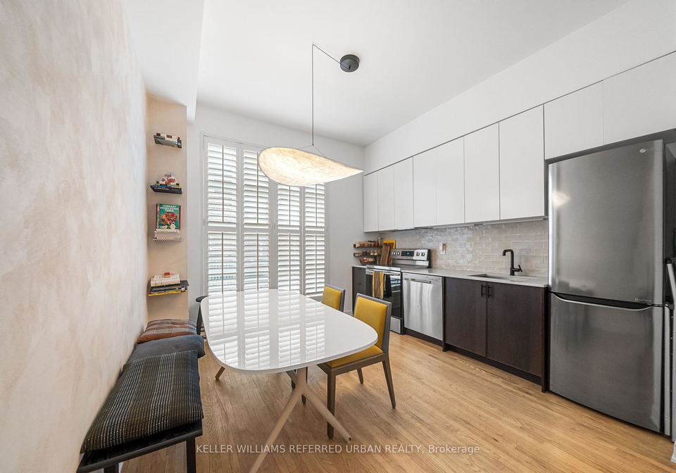 35-dekoven-mews-toronto-ontario-w12209466