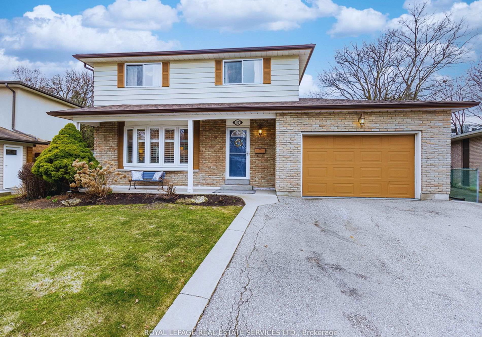 47-trotters-lane-brampton-ontario-w12209638