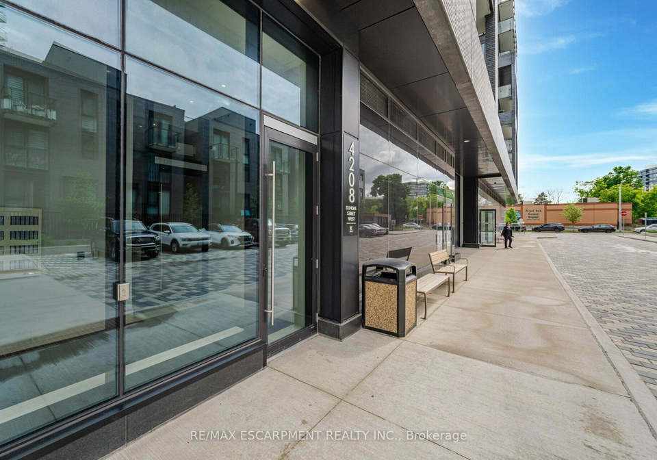 4208-dundas-street-w-etobicoke-ontario-w12209739