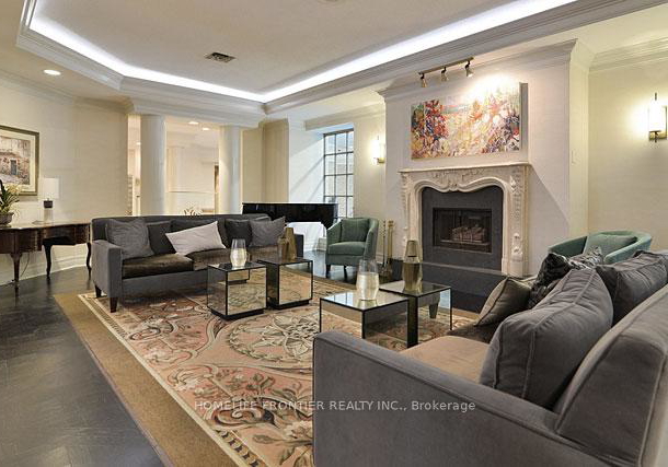 55-kingsbridge-garden-sw-mississauga-ontario-w12209838