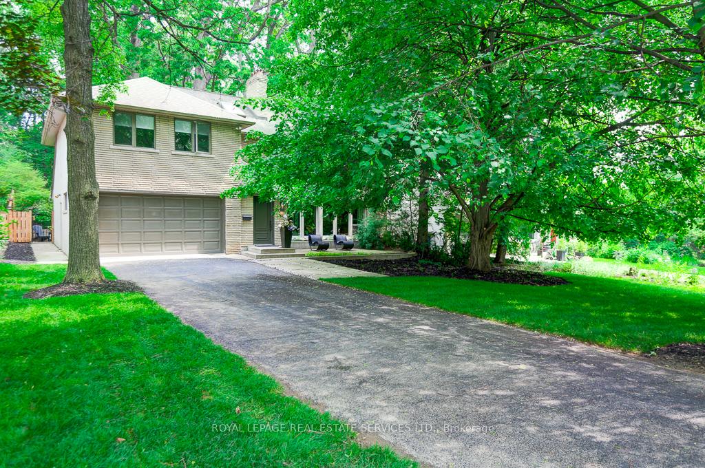 44-anglesey-boulevard-etobicoke-ontario-w12210018