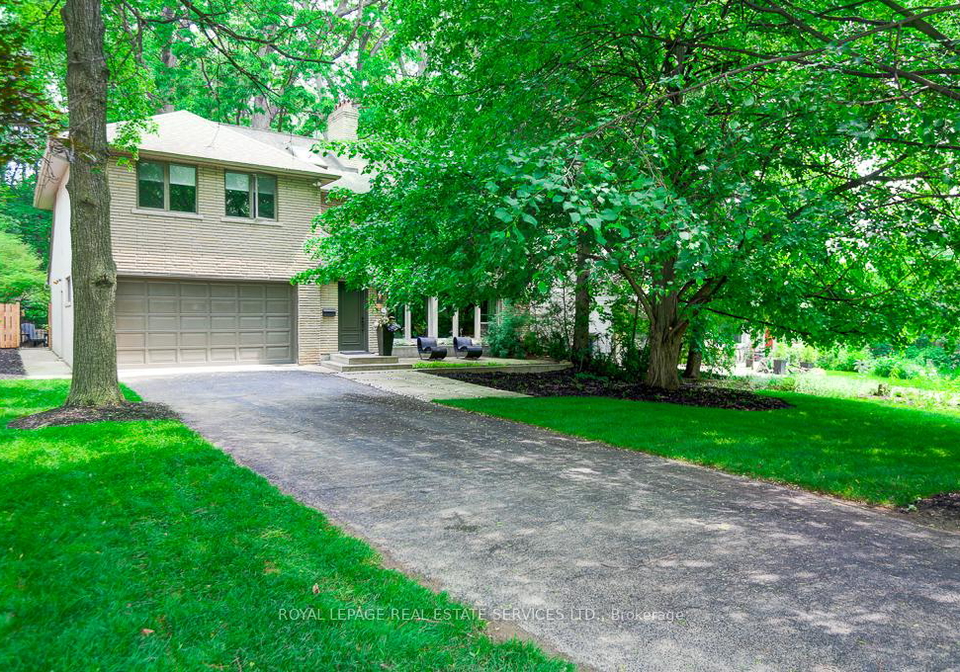 44-anglesey-boulevard-etobicoke-ontario-w12210018