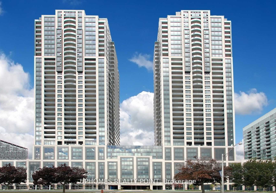 1926-lakeshore-boulevard-w-toronto-ontario-w12210228