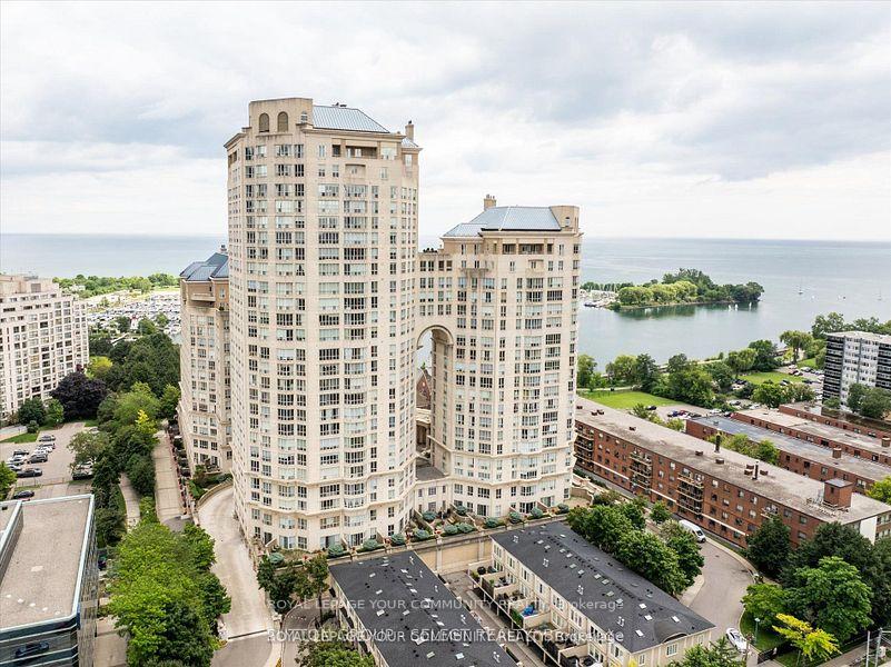2285-lake-shore-boulevard-w-etobicoke-ontario-w12210482