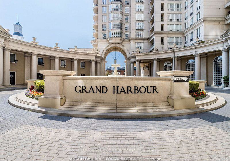 2285-lake-shore-boulevard-w-etobicoke-ontario-w12210482