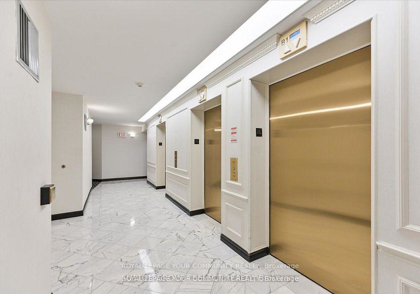 2285-lake-shore-boulevard-w-etobicoke-ontario-w12210482