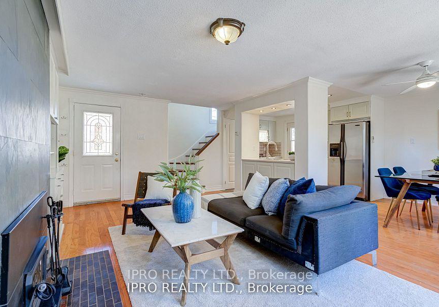 239-bicknell-avenue-toronto-ontario-w12210619