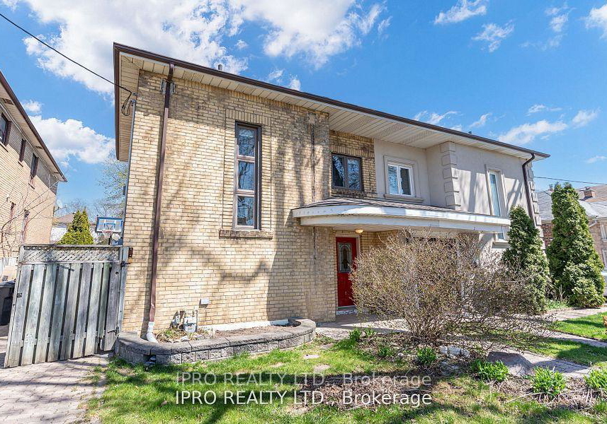 239-bicknell-avenue-toronto-ontario-w12210619