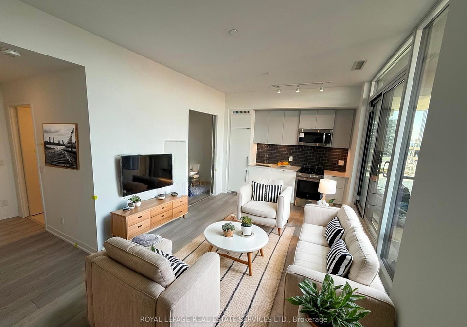 285-dufferin-street-toronto-ontario-w12211229