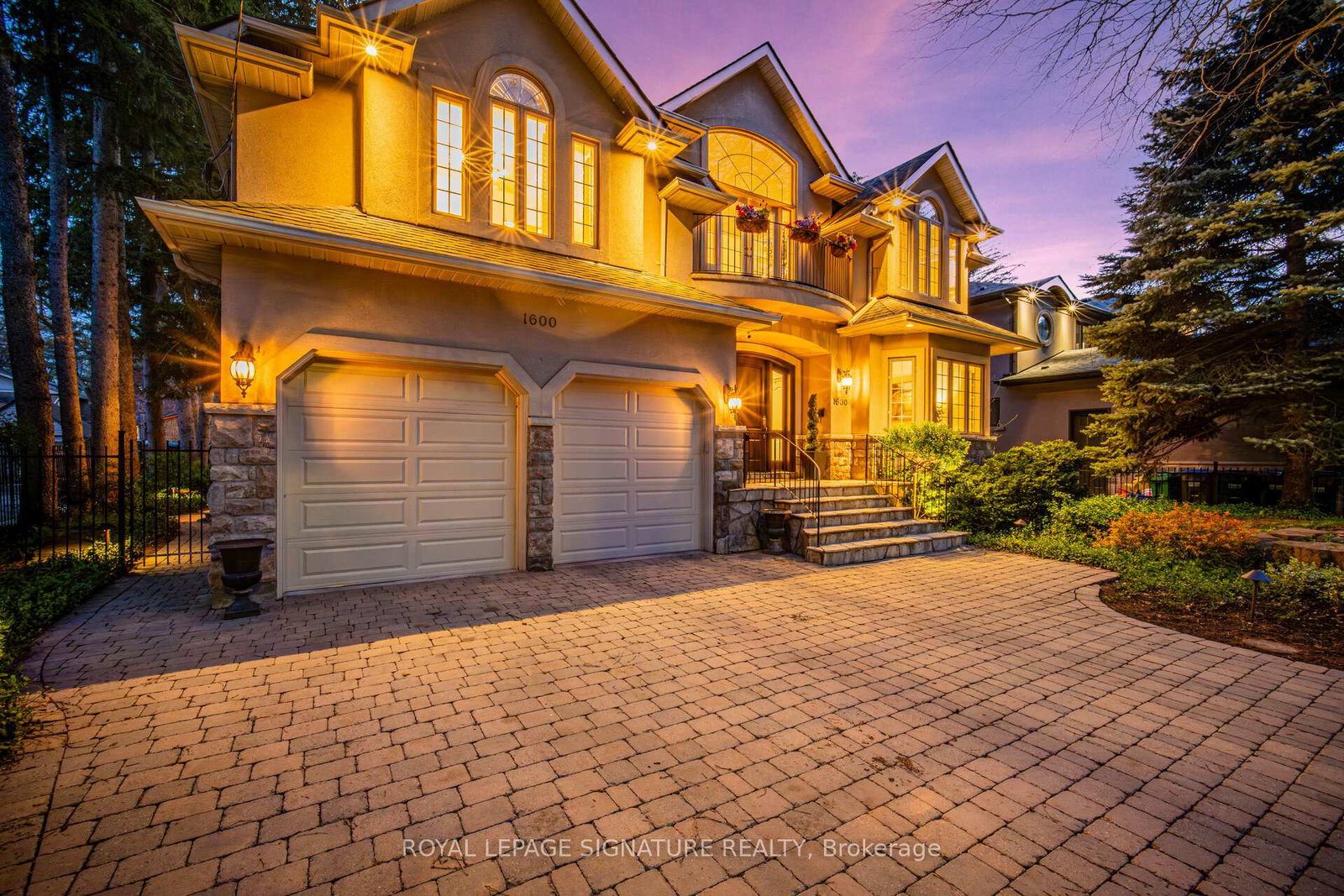 1600-kenmuir-avenue-mississauga-ontario-w12211371