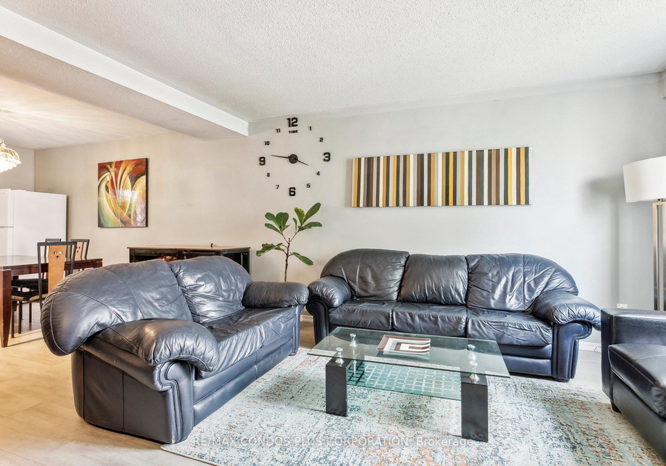 39-lexington-avenue-etobicoke-ontario-w12211513