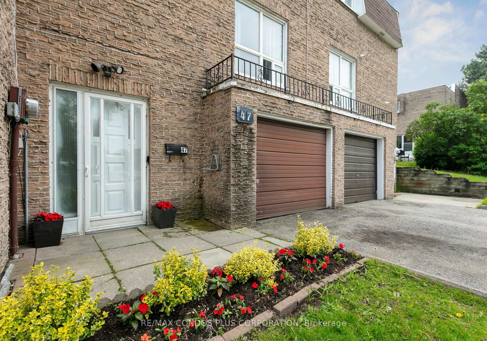39-lexington-avenue-etobicoke-ontario-w12211513