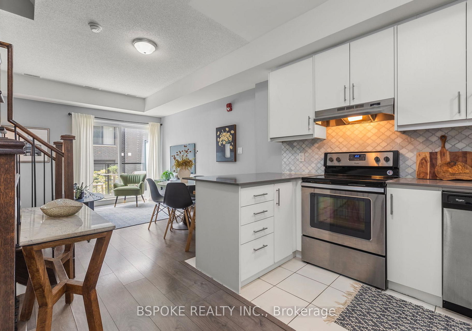 2063-weston-road-w-north-york-ontario-w12212012