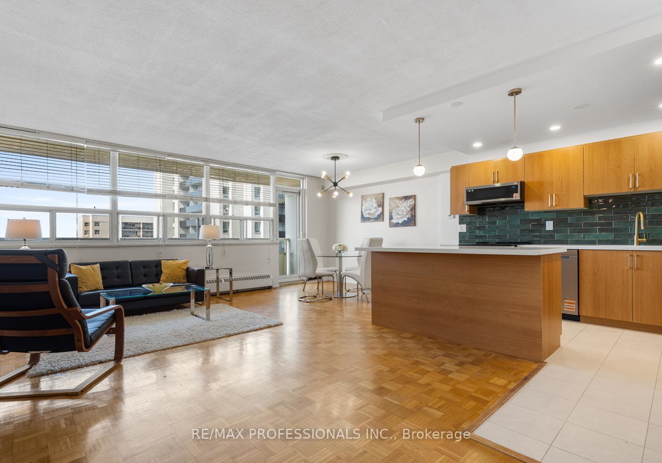 360-ridelle-avenue-north-york-ontario-w12212703