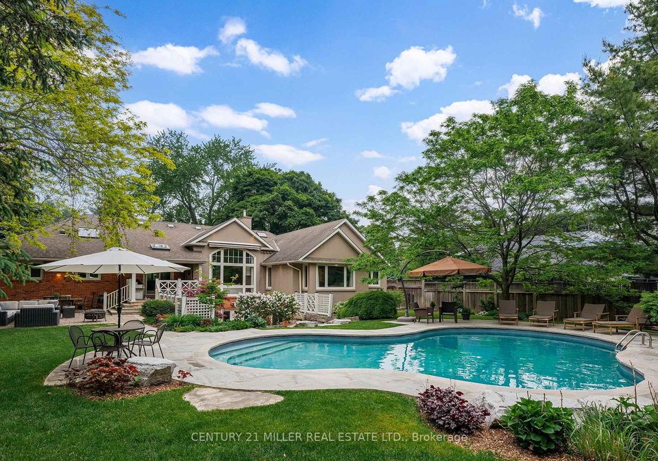 272-maple-grove-drive-oakville-ontario-w12212875