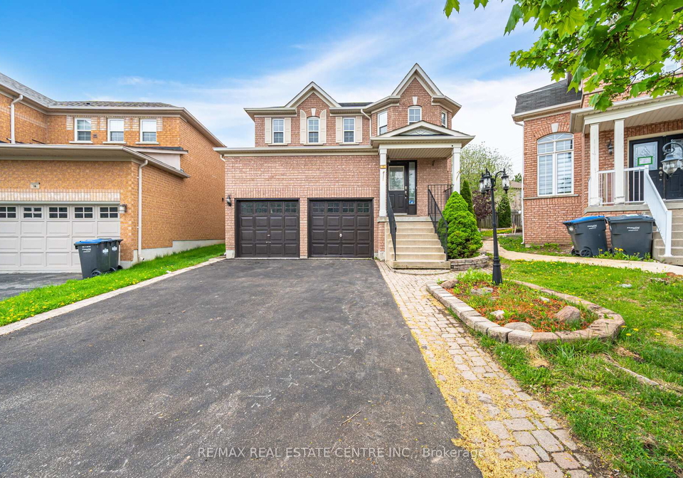 16-mistycreek-crescent-brampton-ontario-w12213129