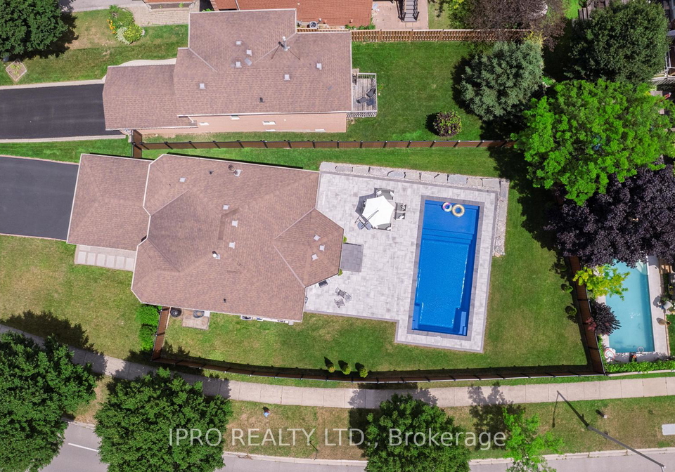 2-smith-drive-halton-hills-ontario-w12213618