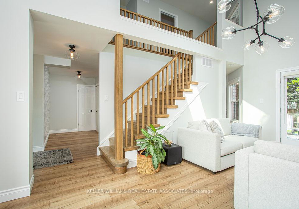 2130-salma-crescent-burlington-ontario-w12214046
