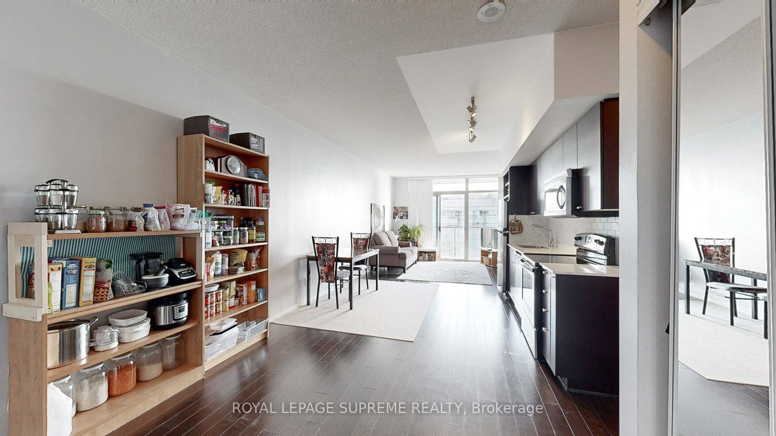 103-the-queensway-avenue-toronto-ontario-w12214125