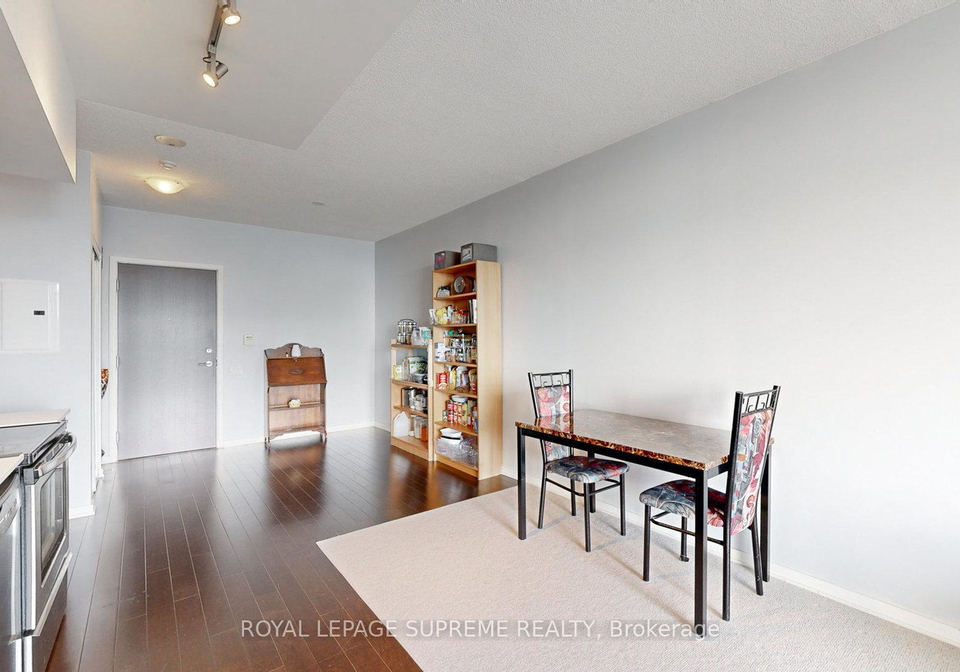103-the-queensway-avenue-toronto-ontario-w12214125