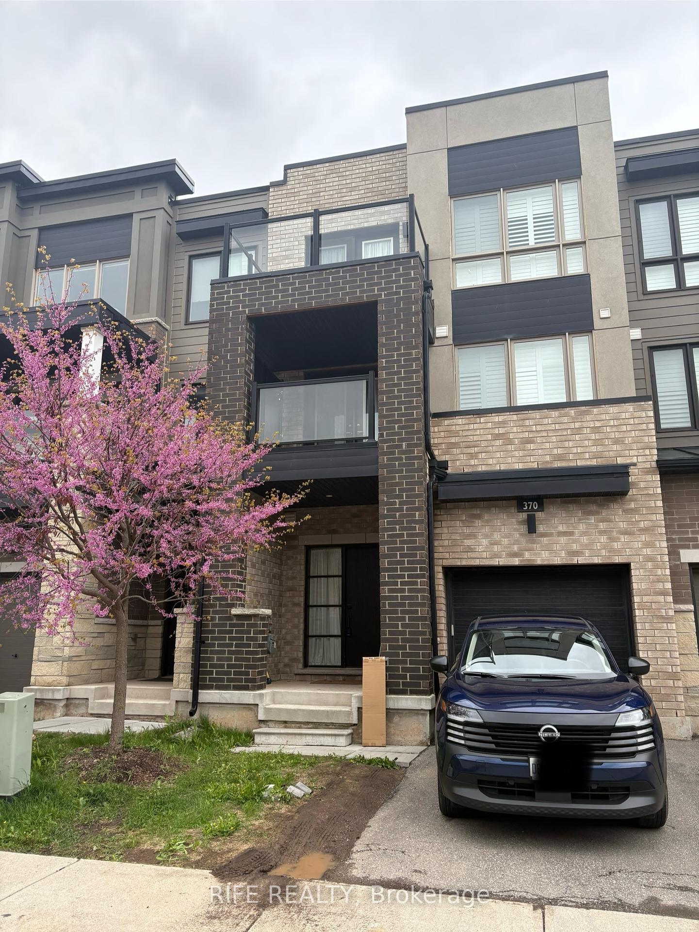 370-athabasca-common-oakville-ontario-w12214209