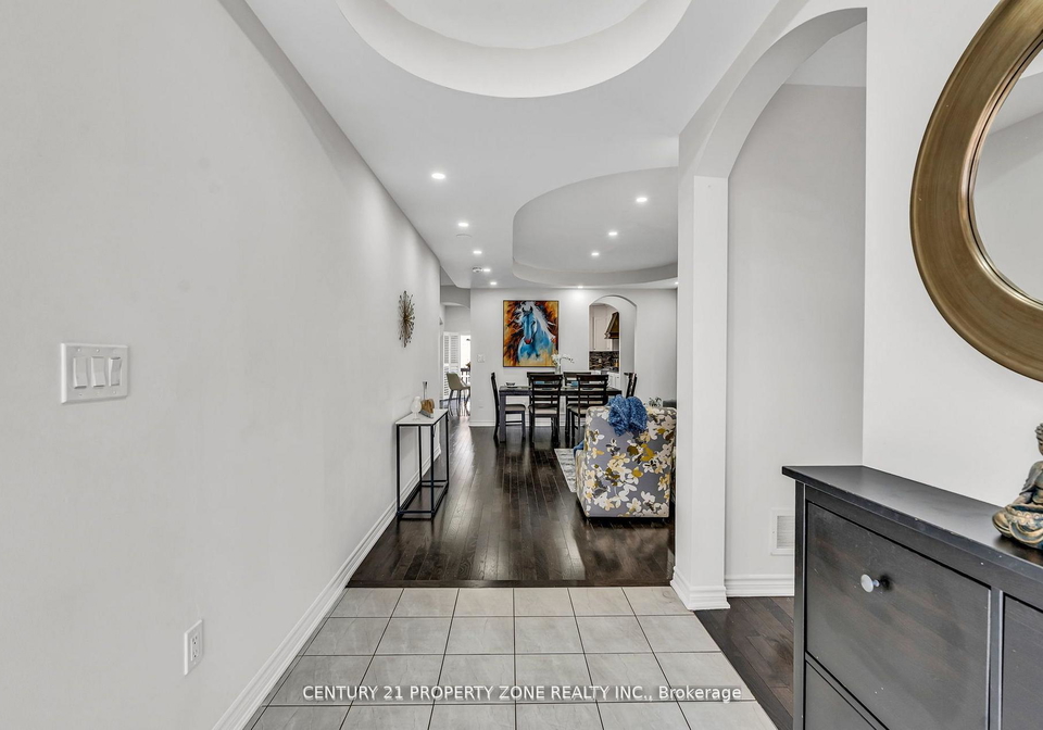8-young-garden-crescent-brampton-ontario-w12214257