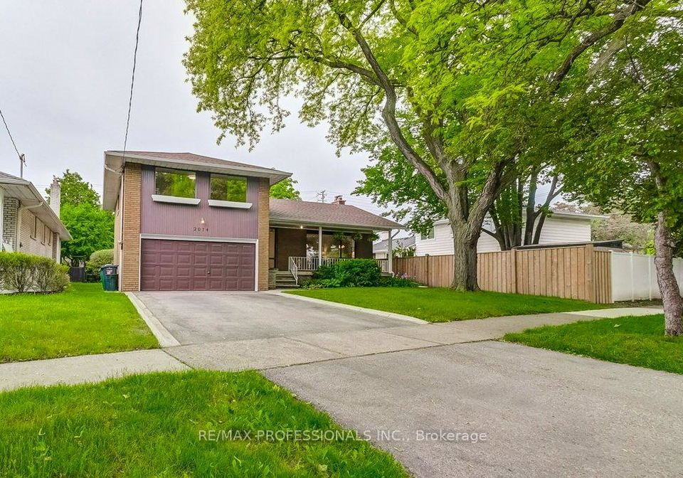 2074-feldwood-road-mississauga-ontario-w12214461