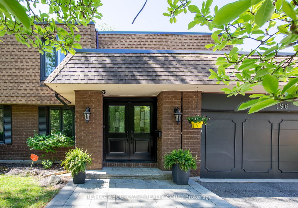 196-charnwood-drive-oakville-ontario-w12214573