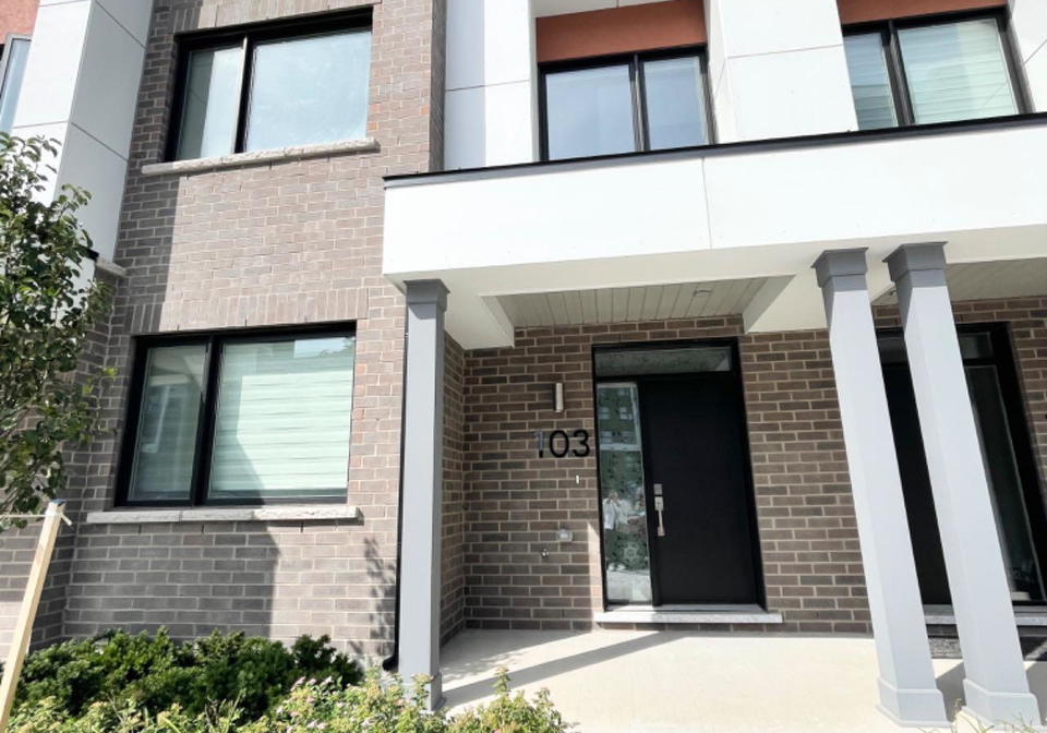 103-grovewood-common-oakville-ontario-w12214746