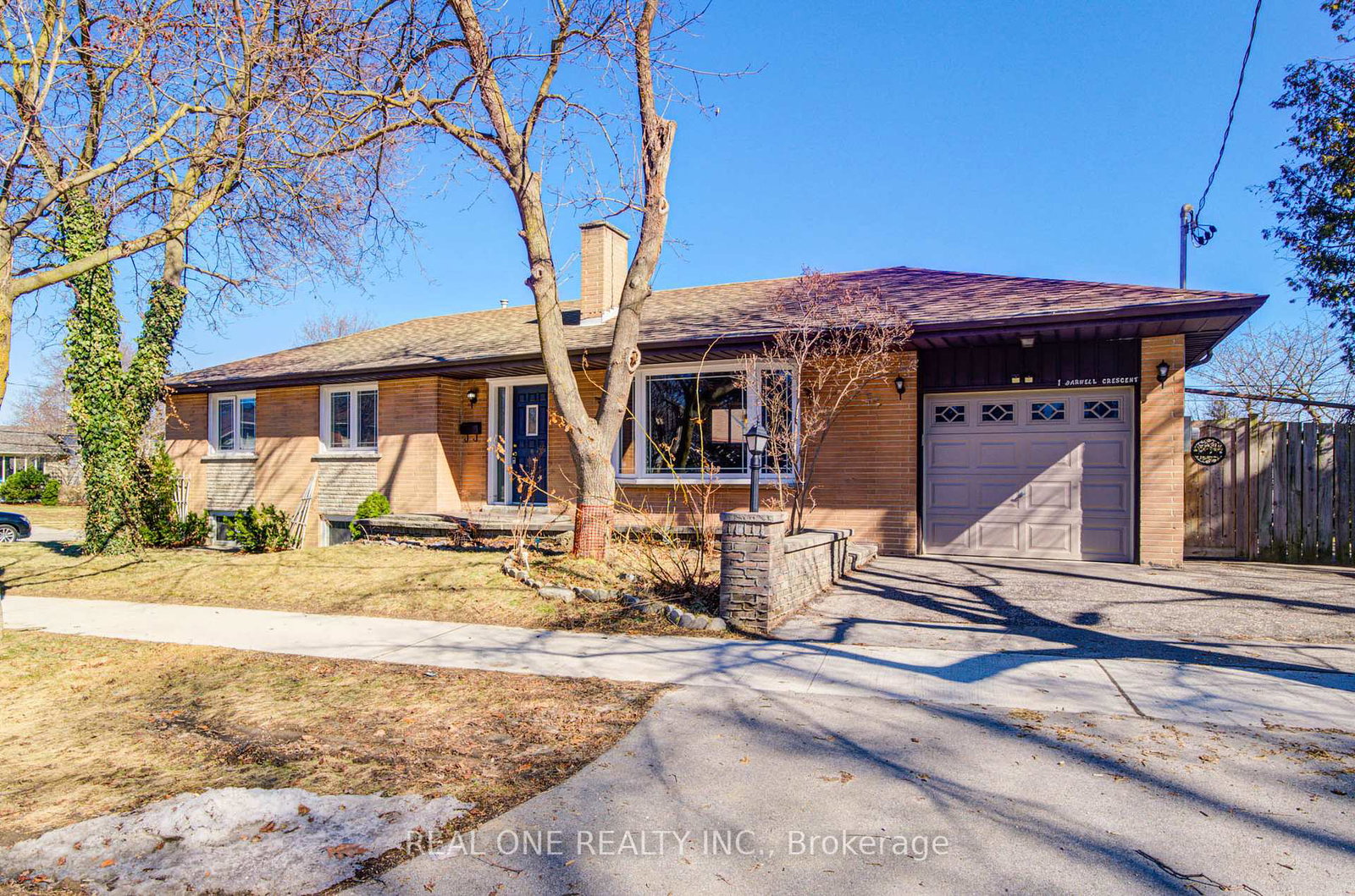 1-barwell-crescent-etobicoke-ontario-w12215070