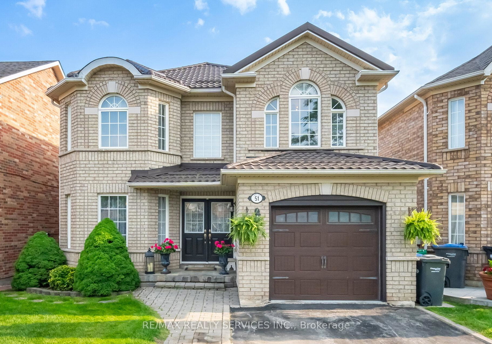 51-lormel-gate-brampton-ontario-w12215551