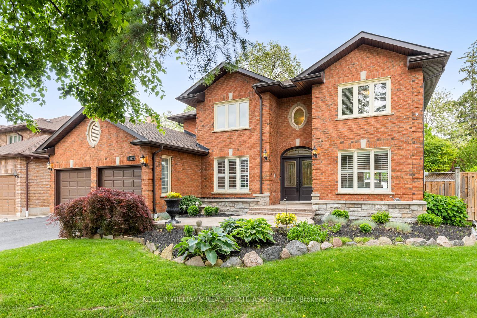 1792-grosvenor-place-mississauga-ontario-w12215659