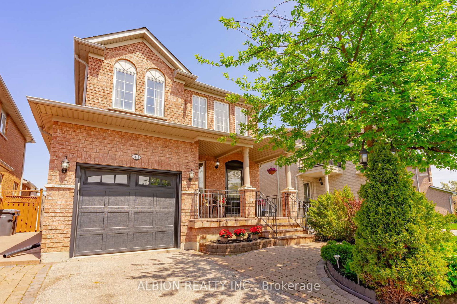 40-emily-carr-crescent-caledon-ontario-w12216044