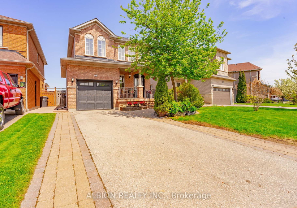 40-emily-carr-crescent-caledon-ontario-w12216044