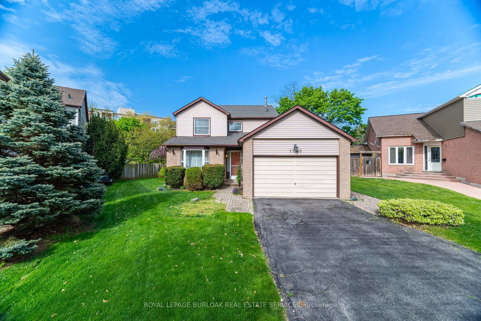 1545-greenbriar-drive-oakville-ontario-w12216076