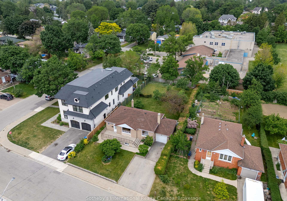 2468-donnavale-drive-mississauga-ontario-w12216165