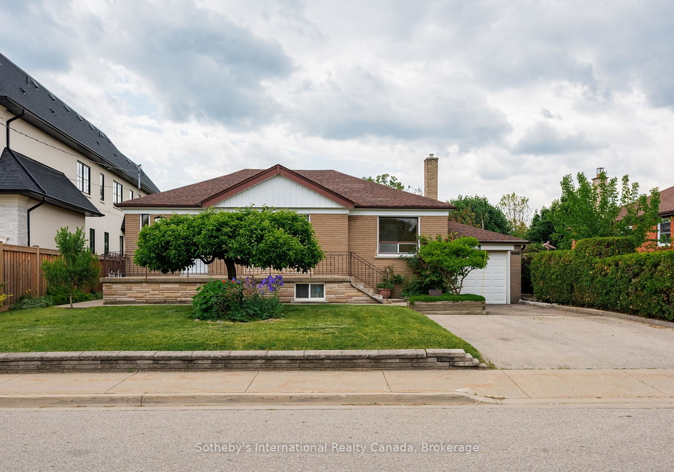 2468-donnavale-drive-mississauga-ontario-w12216165