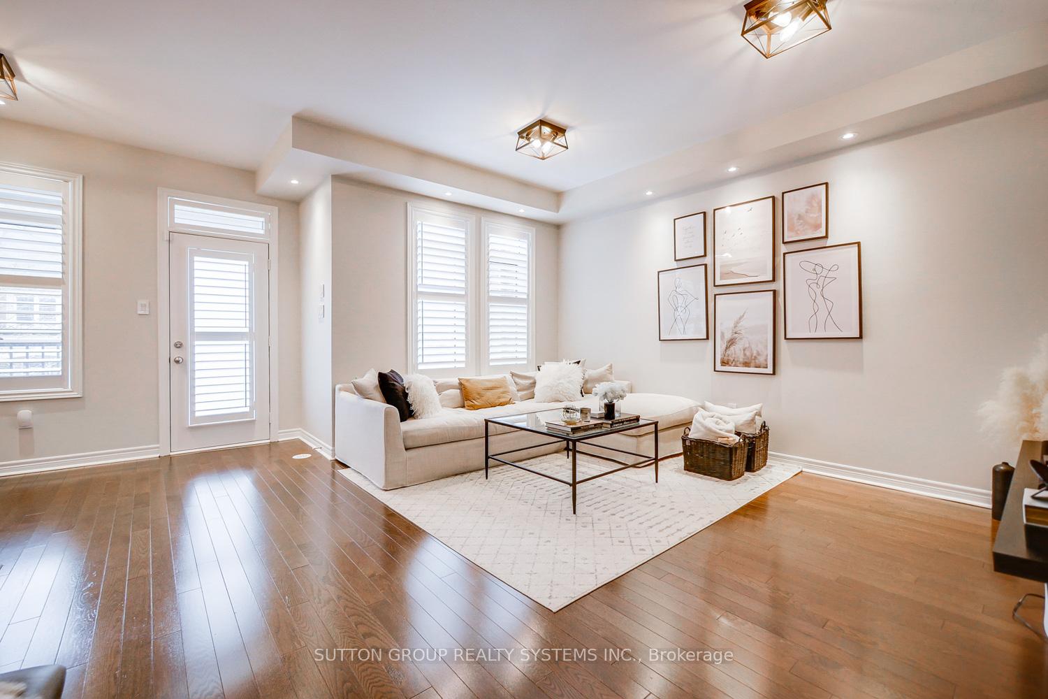 3060-eberly-woods-drive-oakville-ontario-w12216558