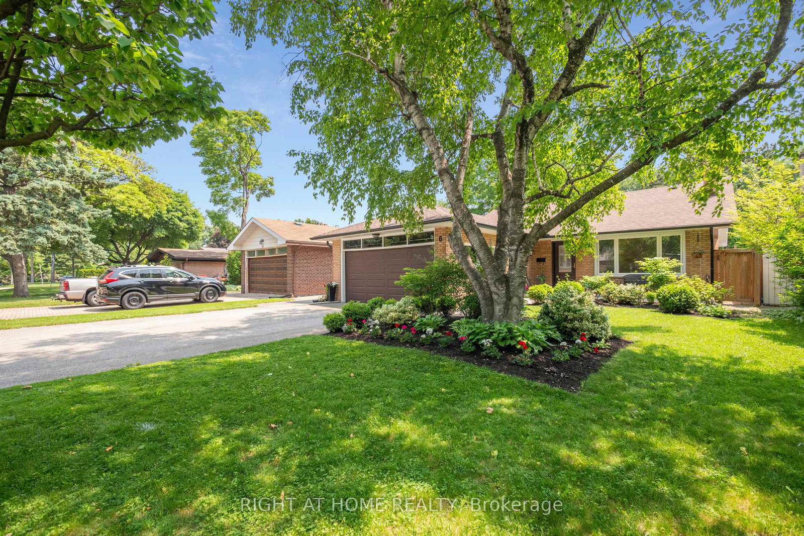6-bearbury-drive-etobicoke-ontario-w12216925
