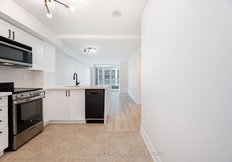 2121-lake-shore-boulevard-etobicoke-ontario-w12217277