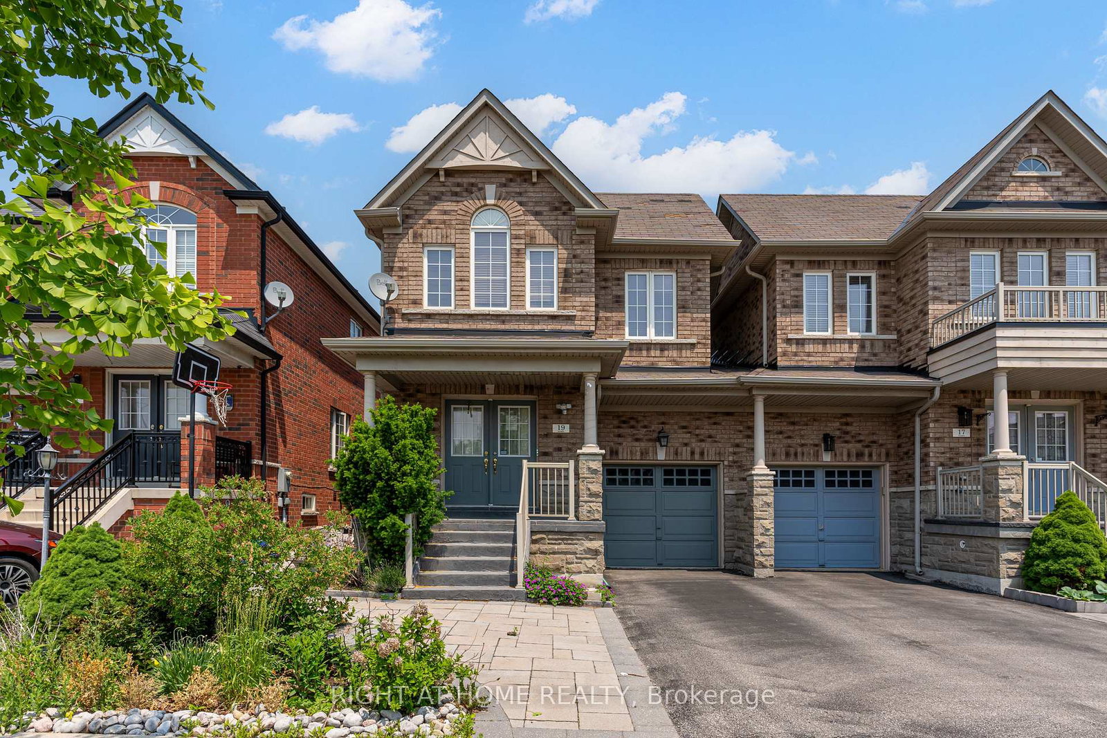 19-peachill-court-brampton-ontario-w12217354