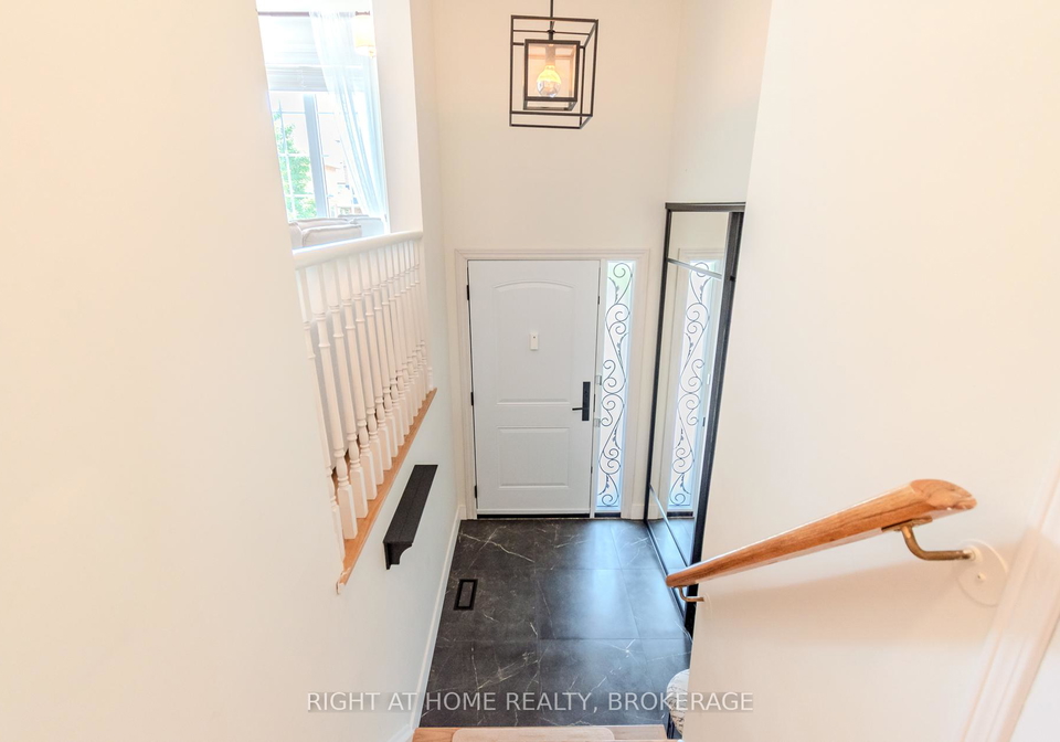 2515-gill-crescent-oakville-ontario-w12217406