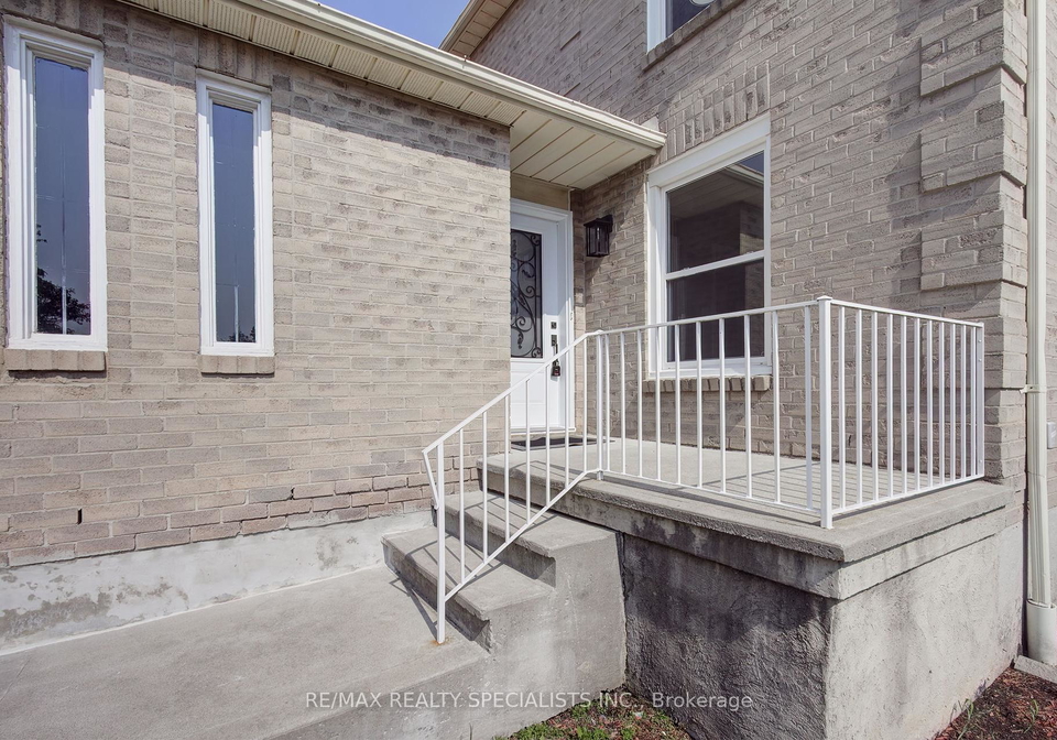 3290-pilcom-crescent-mississauga-ontario-w12217439