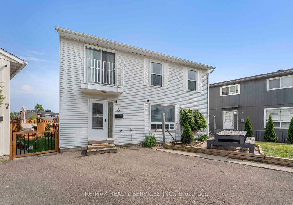 8-heatherside-court-s-brampton-ontario-w12217561