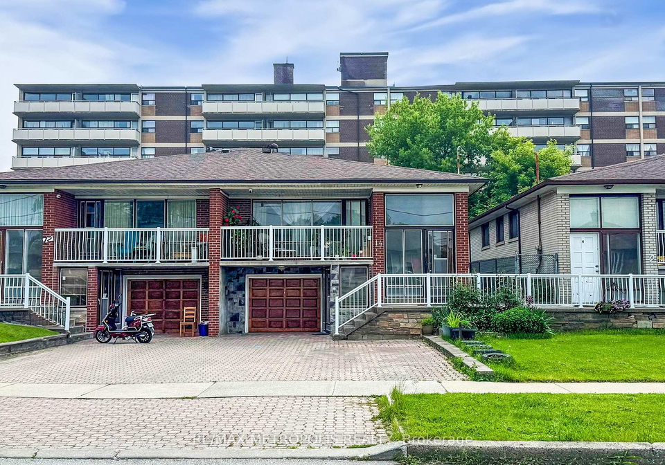 14-goldcrest-boulevard-north-york-ontario-w12217577