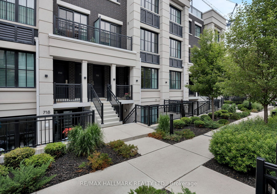 665-cricklewood-drive-mississauga-ontario-w12218033