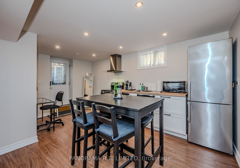 1arkley-crescent-etobicoke-ontario-w12218129